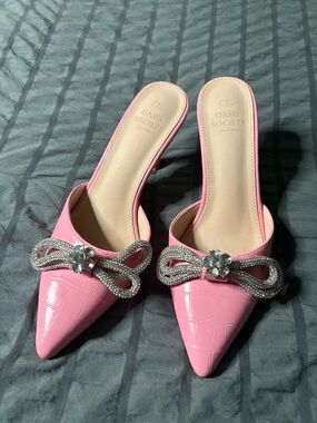 Vici Pink Rhinestone Kitten Heels 6.5